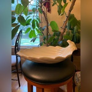 2000 Lenox Garden Splendor Leaf Platter Frog Finial Centerpiece Fruit Bowl Dish